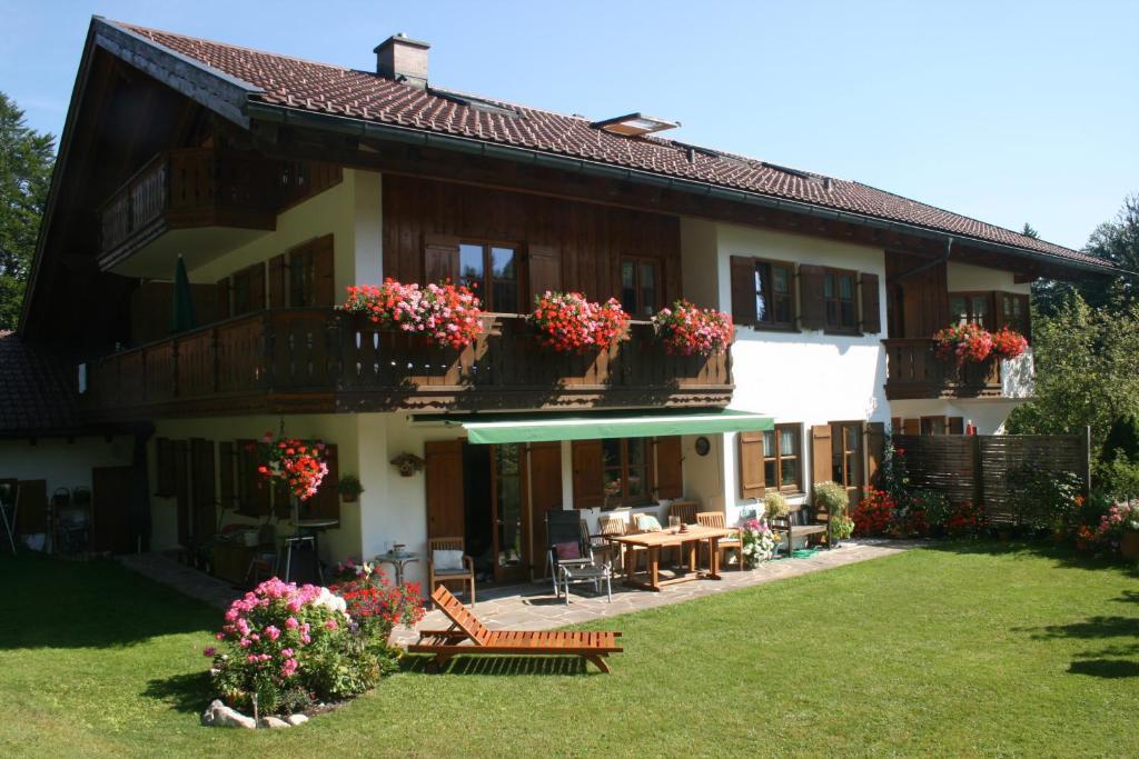 Ferienhaus Am Roemerweg Klais Habitación foto