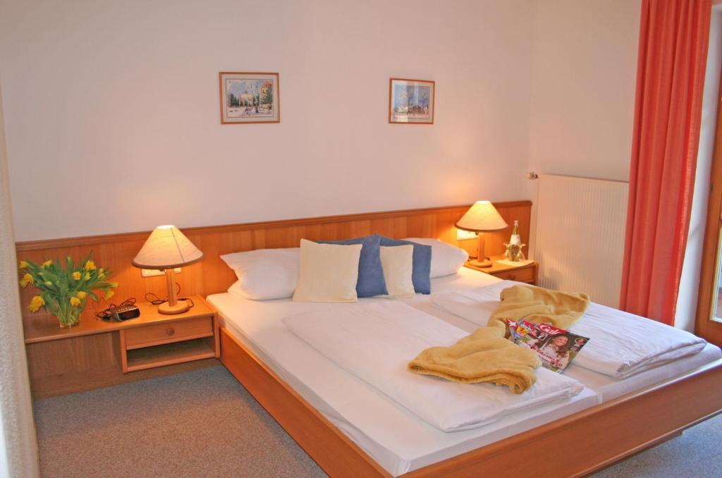 Ferienhaus Am Roemerweg Klais Habitación foto