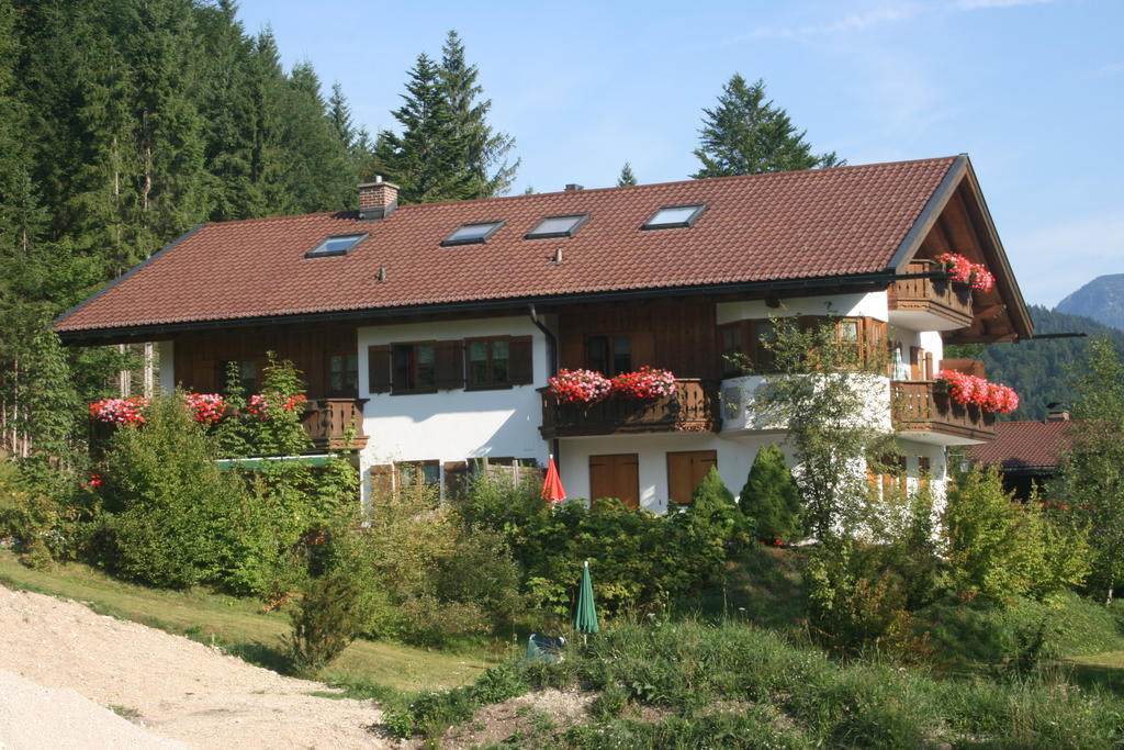 Ferienhaus Am Roemerweg Klais Exterior foto